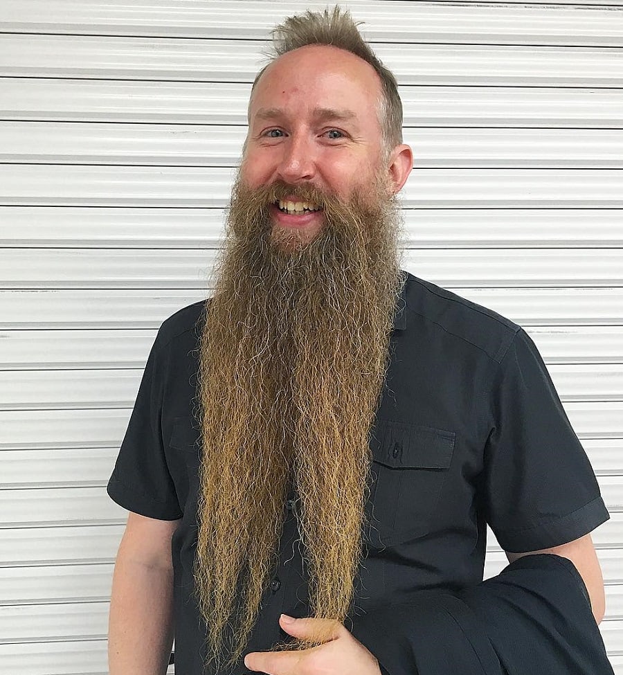 How to Grow and Maintain a Long, Unruly Beard Like Jason Momoa - Men's  Journal